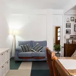 Rent a room of 100 m² in madrid