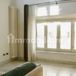 Rent 3 bedroom house of 131 m² in Rome