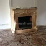 Rent 5 bedroom house of 246 m² in Rome