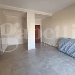 Rent 2 bedroom apartment of 60 m² in Syracuse