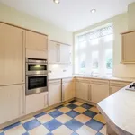 Rent 3 bedroom flat in Yorkshire And The Humber