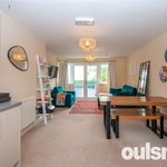 Rent 3 bedroom flat in West Midlands