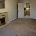 Rent 2 bedroom flat in West Midlands