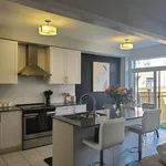 4 bedroom apartment of 2400 sq. ft in Ajax (South East)