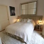 Appartement de 592 m² avec 1 chambre(s) en location à Paris