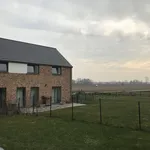 Huur 3 slaapkamer huis van 7500 m² in Walhain