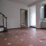 Rent 5 bedroom apartment of 186 m² in Roma