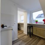 Rent 4 bedroom apartment of 60 m² in Köln