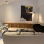 Rent 3 bedroom apartment of 220 m² in Γλυφάδα