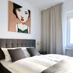 Rent 1 bedroom apartment of 25 m² in Cologne