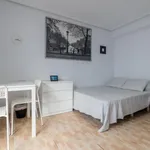 Rent 5 bedroom apartment in Valencia