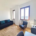 Miete 6 Schlafzimmer wohnung von 70 m² in Frankfurt am Main