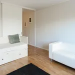 Rent 1 bedroom apartment in Porto