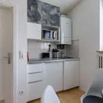 Rent 1 bedroom apartment of 28 m² in Stuttgart