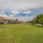 Rent 3 bedroom house of 50392 m² in Roodepoort