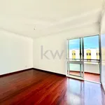 Rent 3 bedroom apartment of 119 m² in Funchal