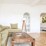 Rent 3 bedroom apartment of 107 m² in Paris