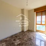 Rent 4 bedroom apartment of 112 m² in Manfredonia