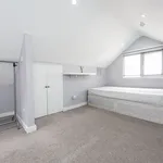 Rent 5 bedroom house in Leeds