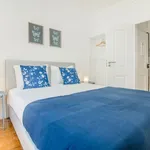 Rent 3 bedroom apartment of 65 m² in Lisbon