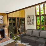 Rent 3 bedroom house of 204 m² in manhattan beach