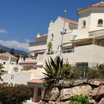 Alquilo 2 dormitorio apartamento de 80 m² en Puerto Banús