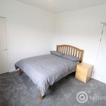 Rent 3 bedroom flat in Aberdeen