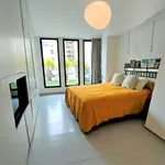 Rent 5 bedroom apartment of 220 m² in Paris