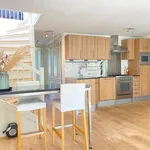 Rent 3 bedroom apartment of 65 m² in Nieuwe Pijp