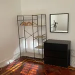 Rent a room in lisbon