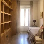 Rent 4 bedroom apartment of 114 m² in madrid