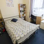 Rent 5 bedroom flat in West Midlands