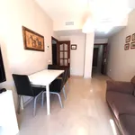 Alquilo 3 dormitorio apartamento de 71 m² en Dos hermanas