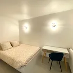 Rent 13 bedroom house in Paris