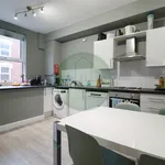 Rent 5 bedroom house in Leeds