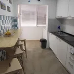 Rent 4 bedroom apartment in Lisbon