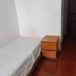 Rent a room in lisbon