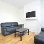 Rent 4 bedroom house in Leeds