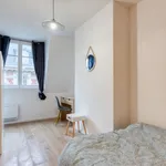 Appartement de 70 m² avec 4 chambre(s) en location à Roubaix