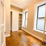 Rent 2 bedroom apartment in Manhattan