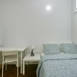 Rent 15 bedroom apartment in Lisbon