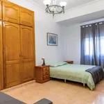 Rent 5 bedroom apartment in Valencia