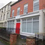 Rent 5 bedroom house in Wakefield