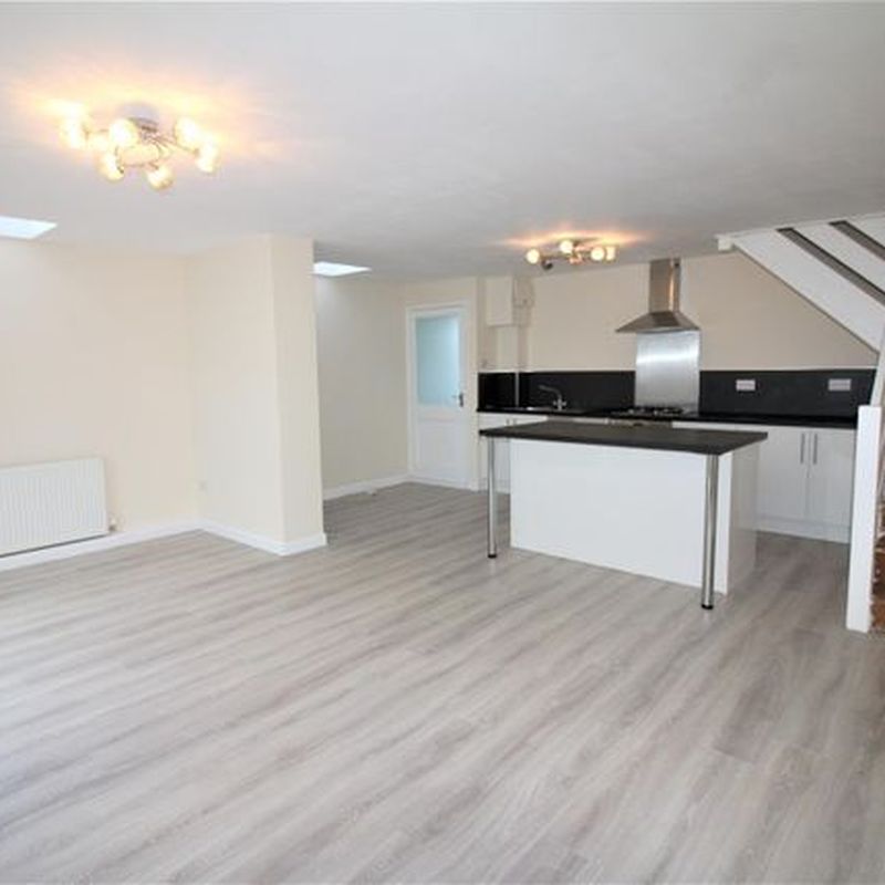 Town house to rent in Great George Street, Weymouth DT4 Melcombe Regis
