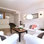 Rent 1 bedroom apartment of 70 m² in Dusseldorf