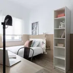 Rent a room of 62 m² in madrid