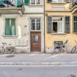 Rent 2 bedroom apartment of 78 m² in Zurich