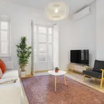 Rent 3 bedroom apartment in lisbon