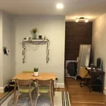 Rent 3 bedroom apartment in Williamsburg