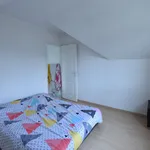 Maison de 115 m² avec 5 chambre(s) en location à Laval